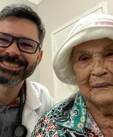 Dr Danilo - Médico Geriatra